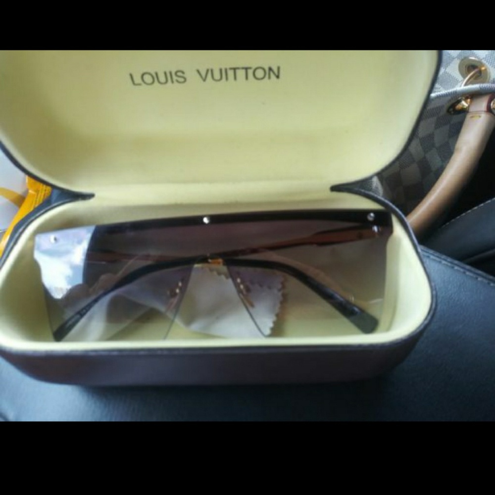 Authentic Louis Vuitton sunglasses